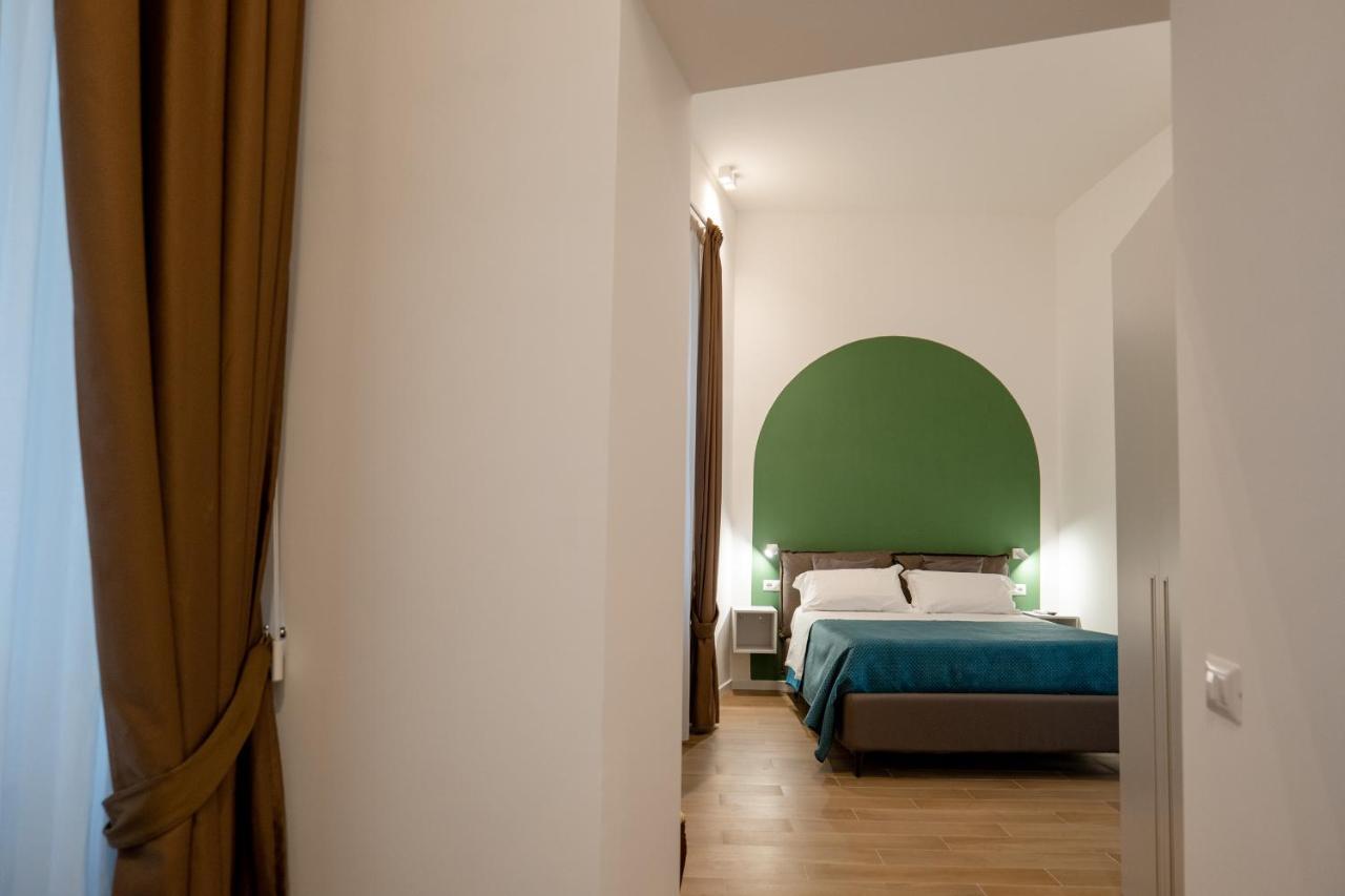 Relais Palazzo Olimpia - Corso Vittorio Emanuele Apartment Салерно Екстериор снимка