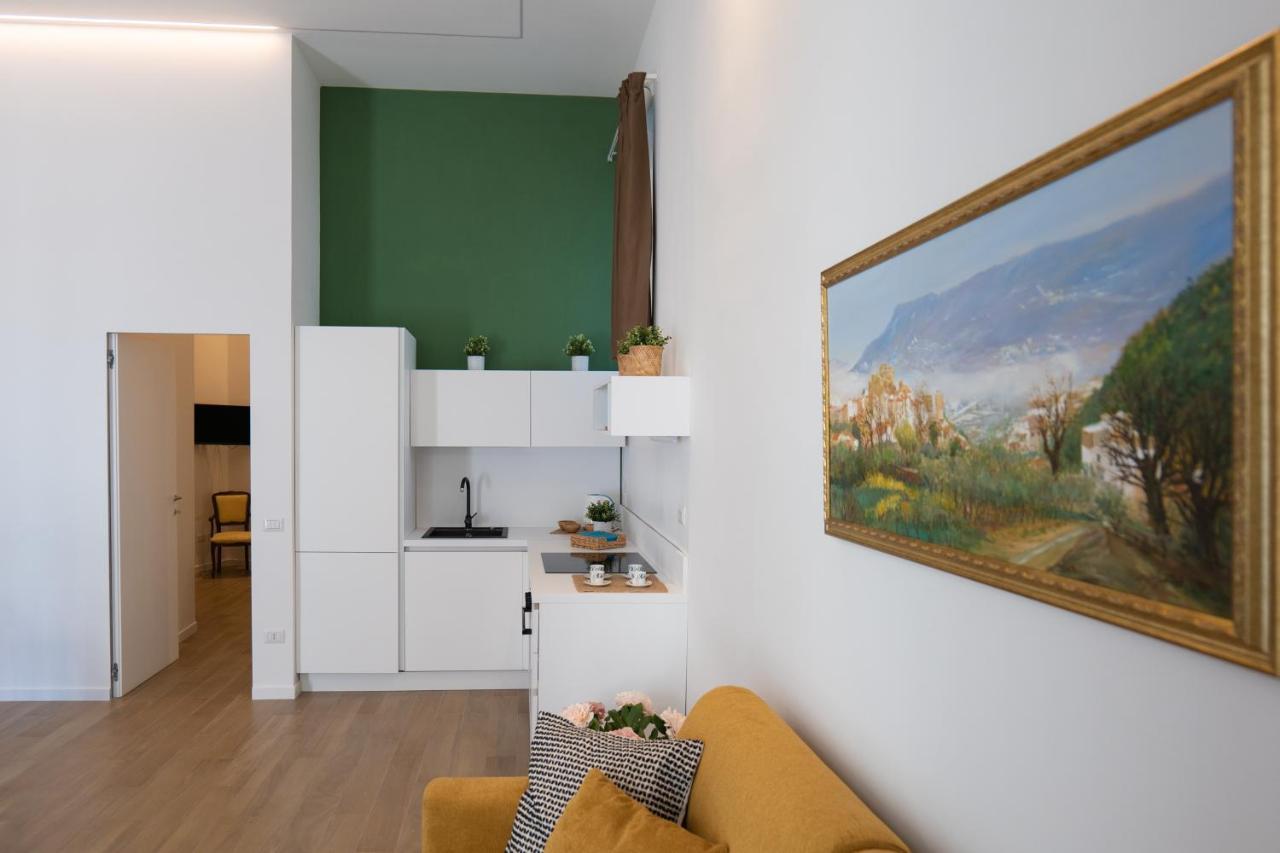 Relais Palazzo Olimpia - Corso Vittorio Emanuele Apartment Салерно Екстериор снимка