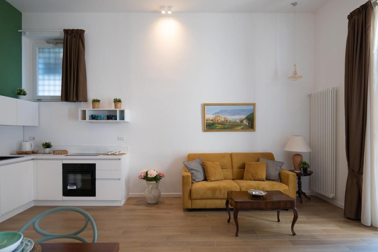 Relais Palazzo Olimpia - Corso Vittorio Emanuele Apartment Салерно Екстериор снимка